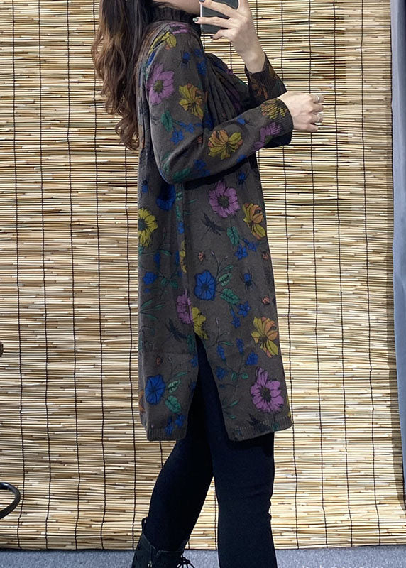 Well Tailored Sweater with a Graceful Silhouette