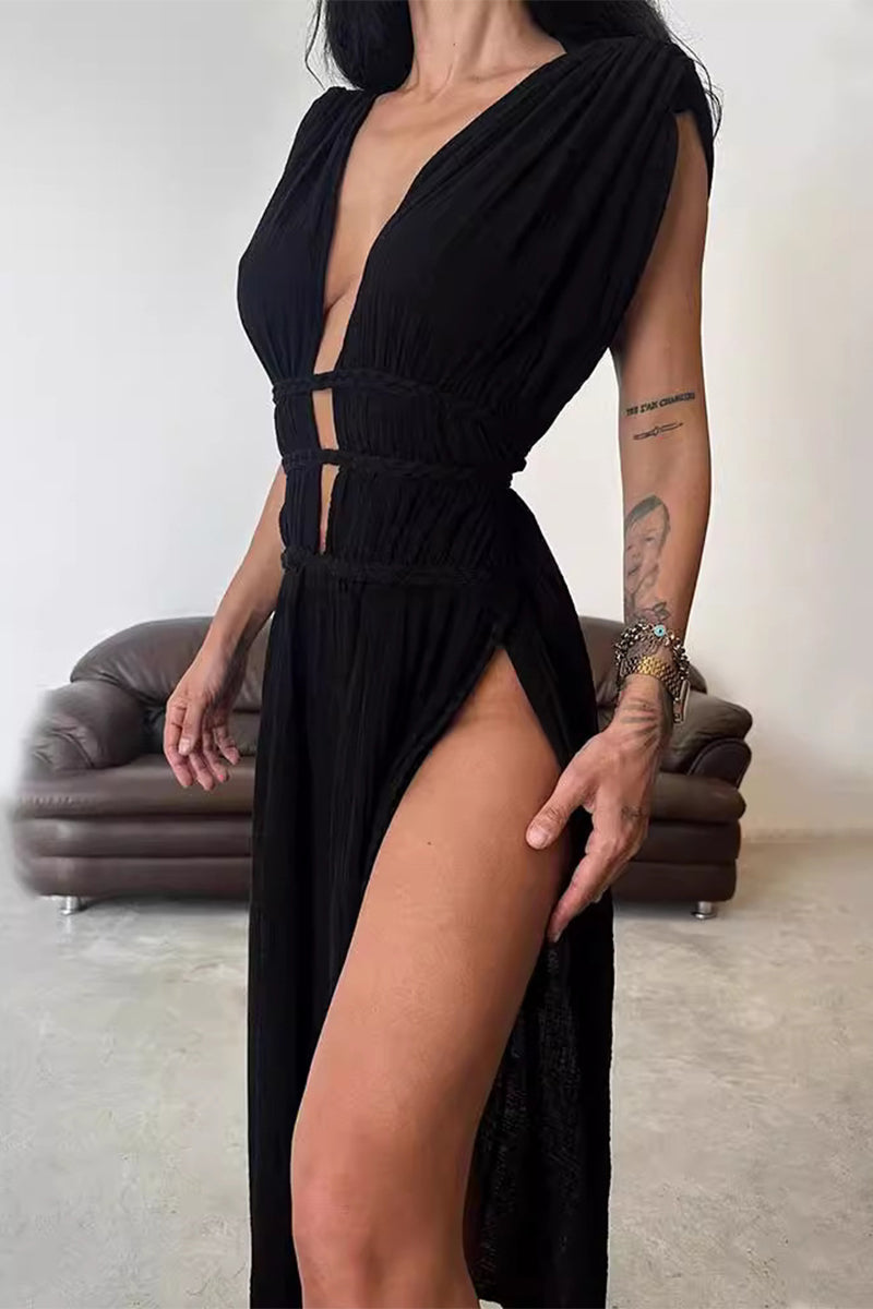 Beautifully Crafted Dress in a Classic Style