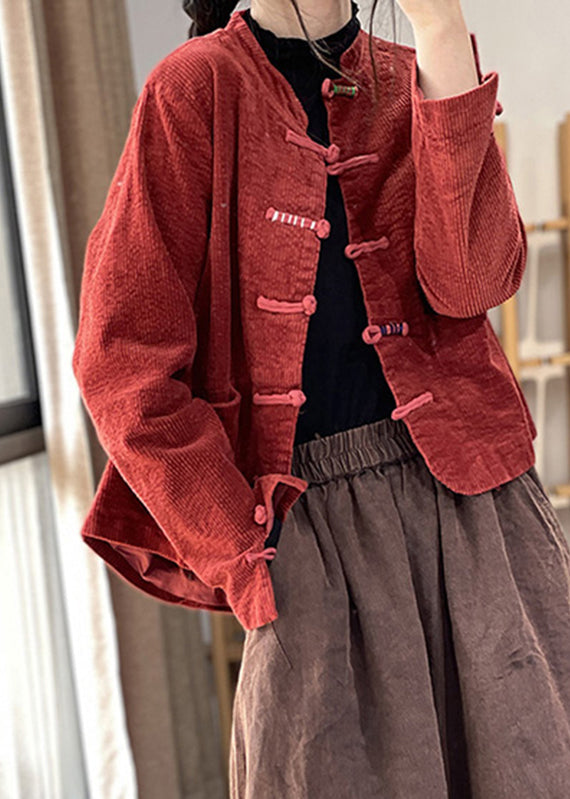 Beautifully Finished Coat in a Timeless Design