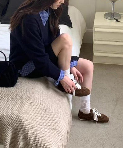 Chic Orthopedic Flats with Unique Design