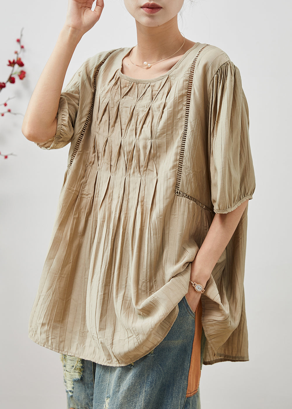 Beautifully Finished Top in a Timeless Design