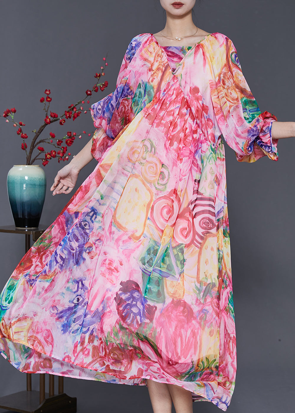 Classic Vintage & Enduringly Stylish Dress