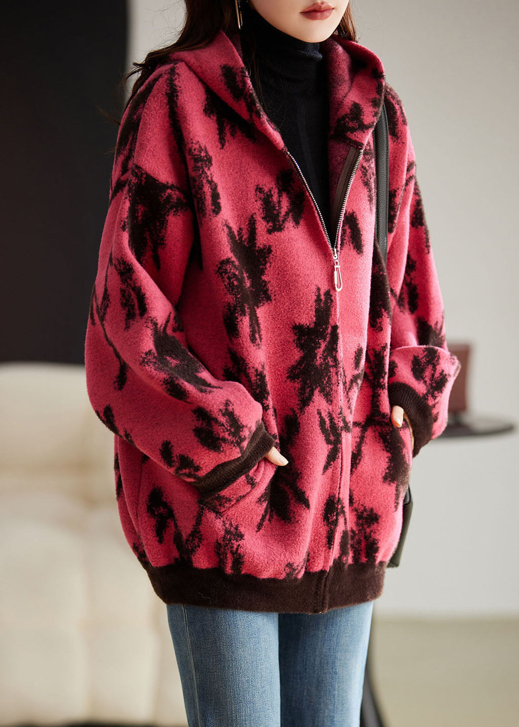 Elegantly Styled Coat for Everyday Wear