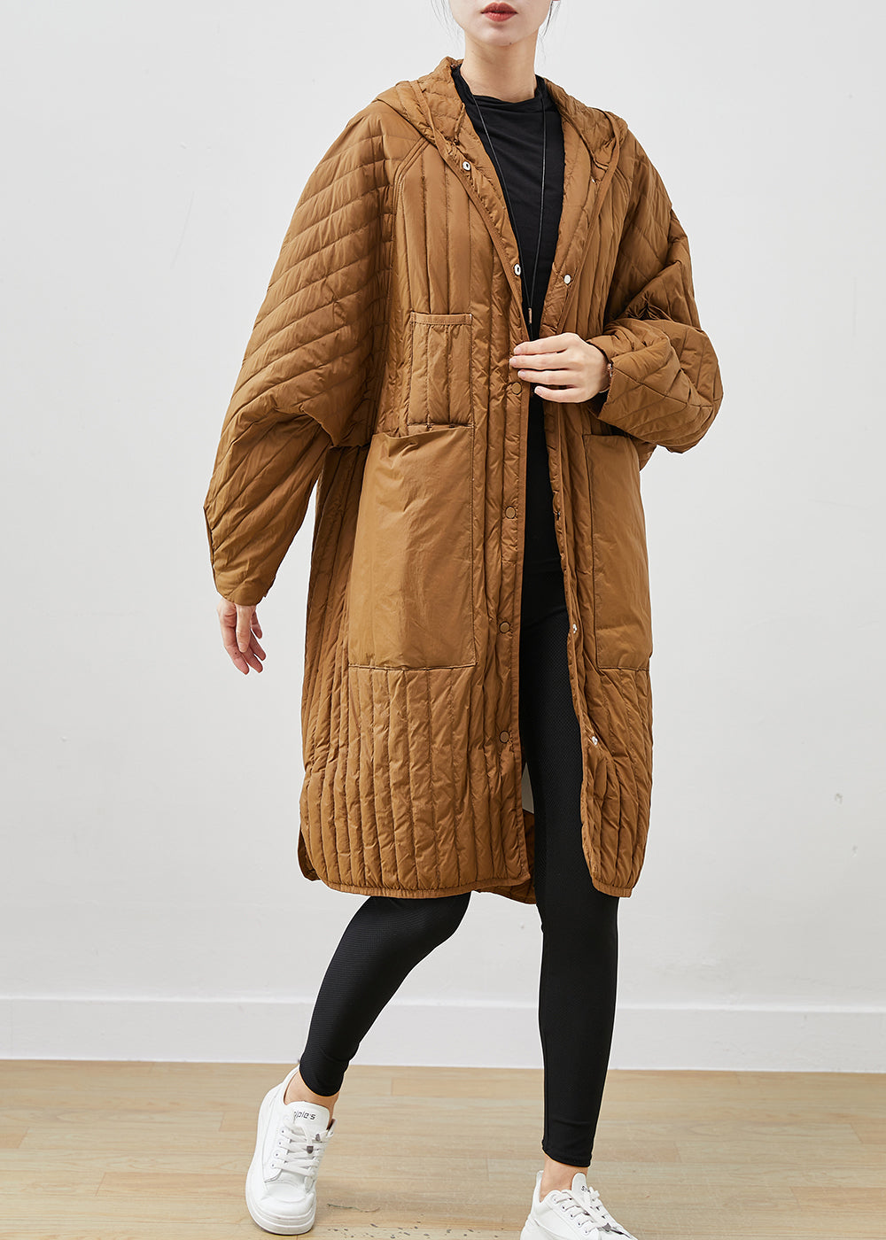 Well Tailored Coat with a Graceful Silhouette
