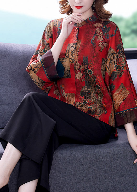 Beautifully Crafted Blouse in a Classic Style