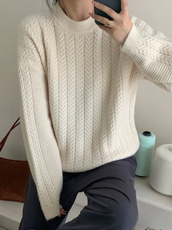 Beautifully Finished Sweater in a Timeless Design