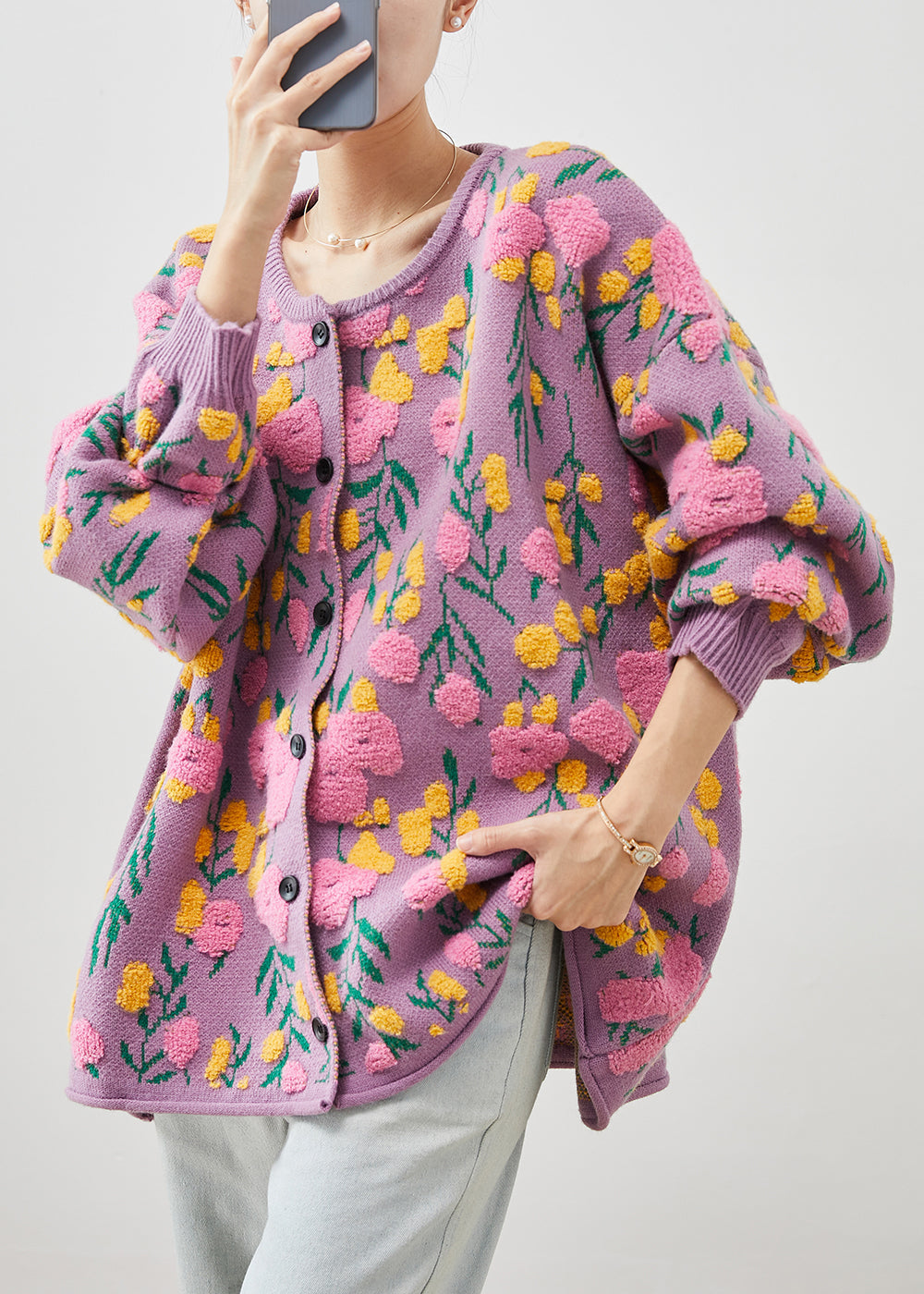Classic Vintage Cardigan with a Flattering Fit