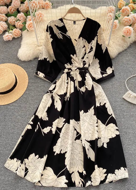 Sophisticated Dress with a Clean Classic Look