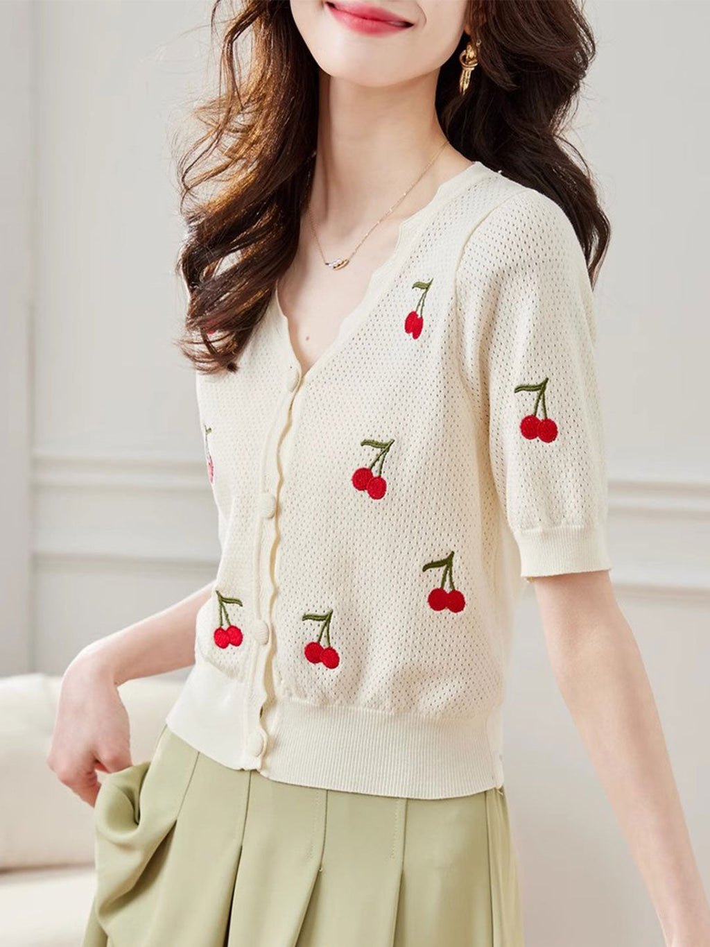 A Vintage Style Top with Delicate Timeless Details