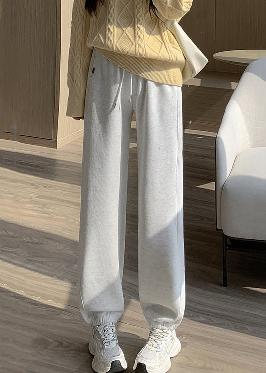 Classic Vintage Pants with a Flattering Fit