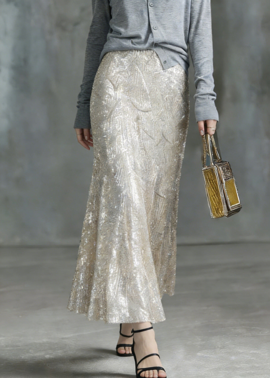 Beautifully Finished Garment in a Timeless Design