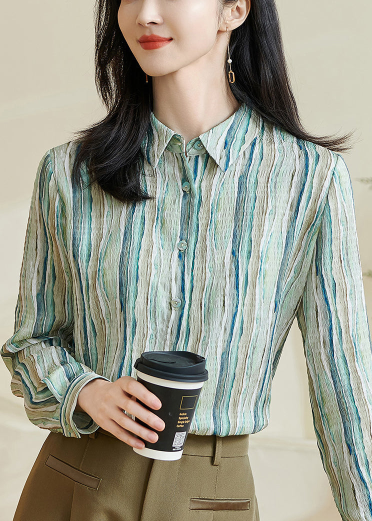 Beautifully Finished Blouse in a Timeless Design