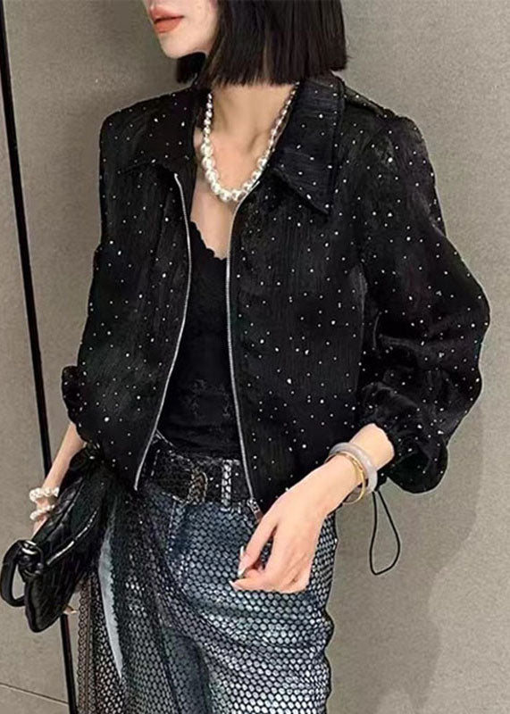 Effortlessly Elegant Coat with a Timeless Design