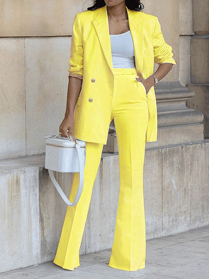 Well Tailored Pants with a Graceful Silhouette