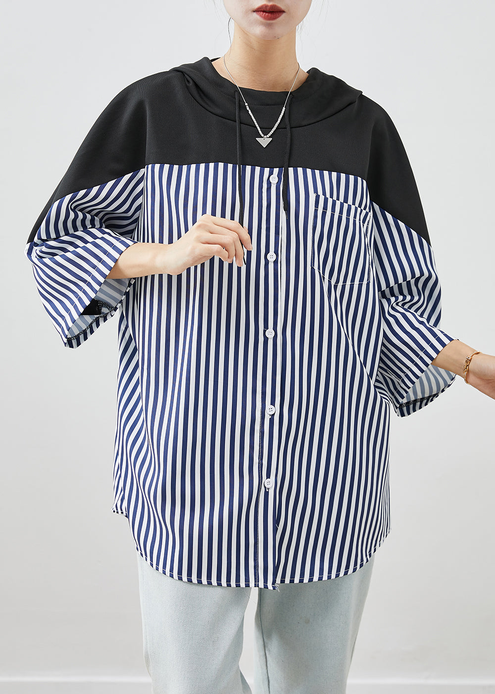 Classic Vintage Shirt with a Flattering Fit