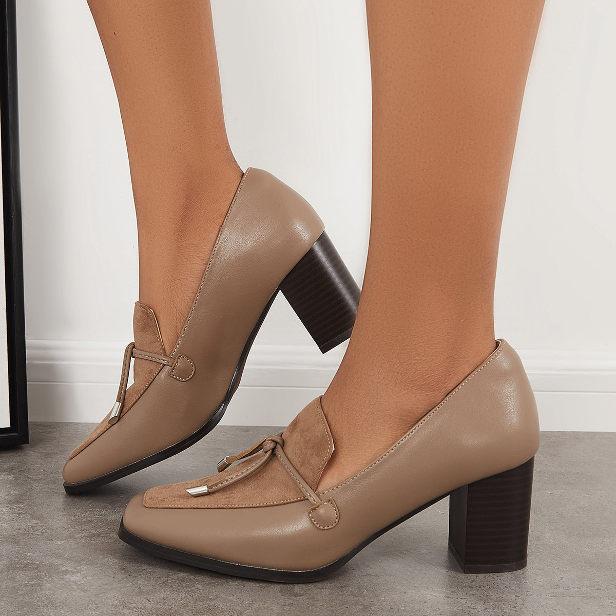 Classic Orthopedic Pumps with Timeless Style