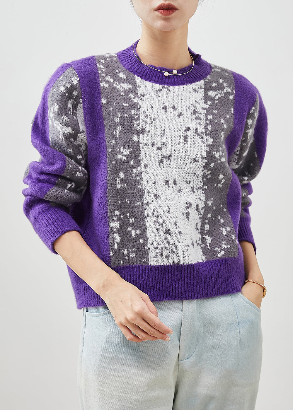 Beautifully Finished Sweater in a Timeless Design