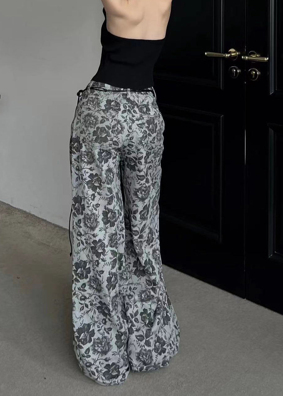 Elegantly Styled Pants for Everyday Wear