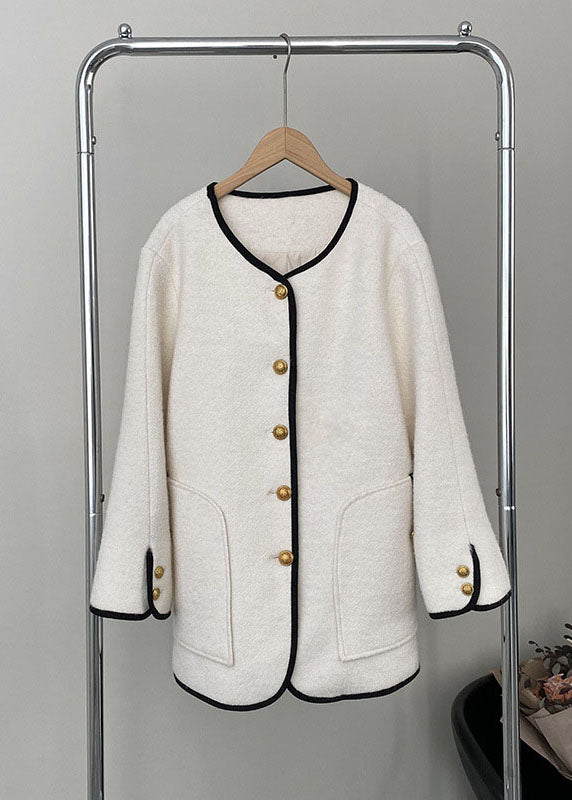 Polished Coat with an Effortless Classic Look