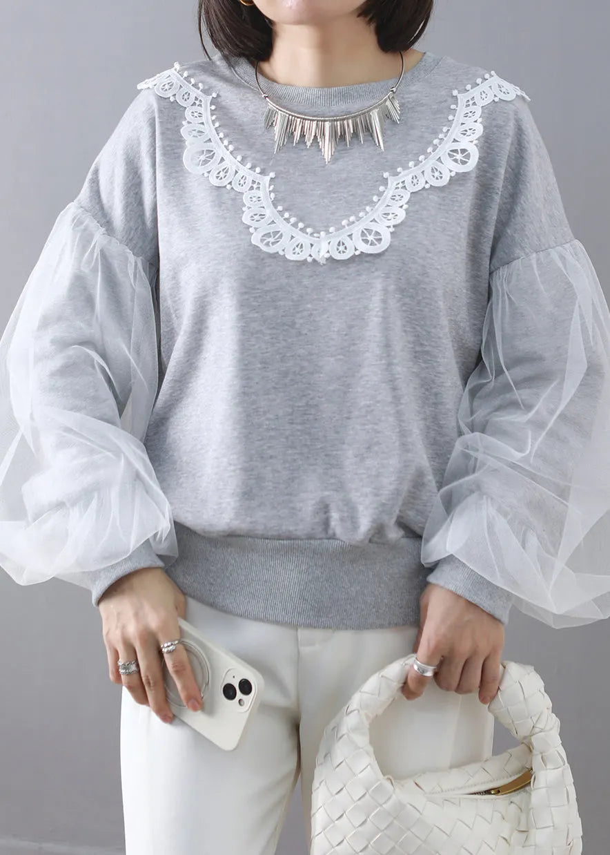 Well Tailored Shirt with a Graceful Silhouette
