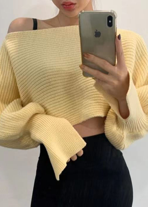 Classic Vintage Sweater with a Flattering Fit