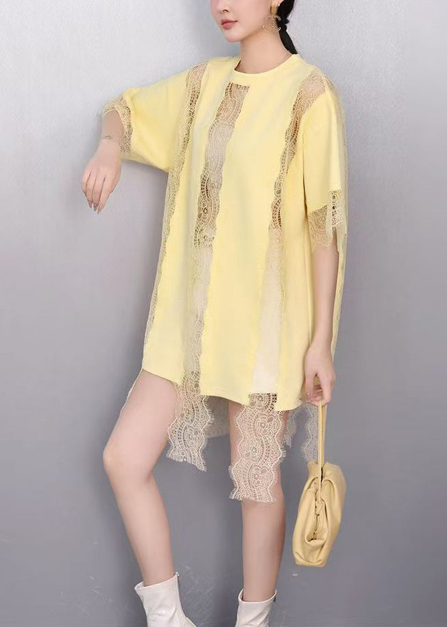 Effortlessly Elegant Top with a Timeless Design