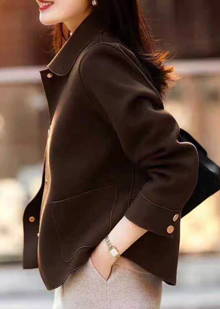 Classic Vintage Coat with a Flattering Fit