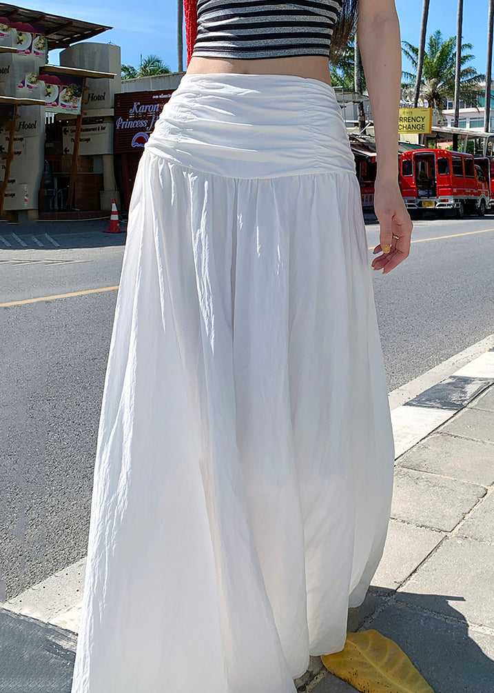 Well Tailored Garment with a Graceful Silhouette