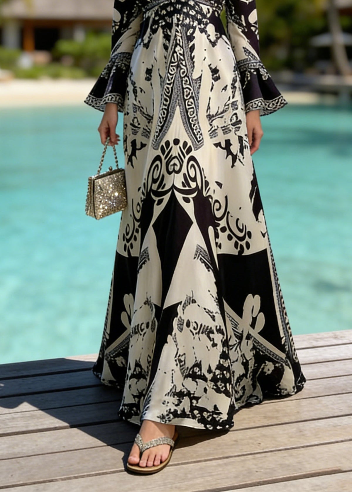 Classic Vintage Dress with a Flattering Fit