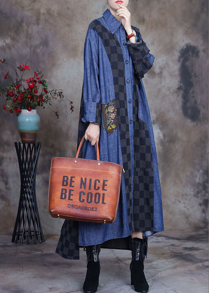 Well Tailored Coat with a Graceful Silhouette