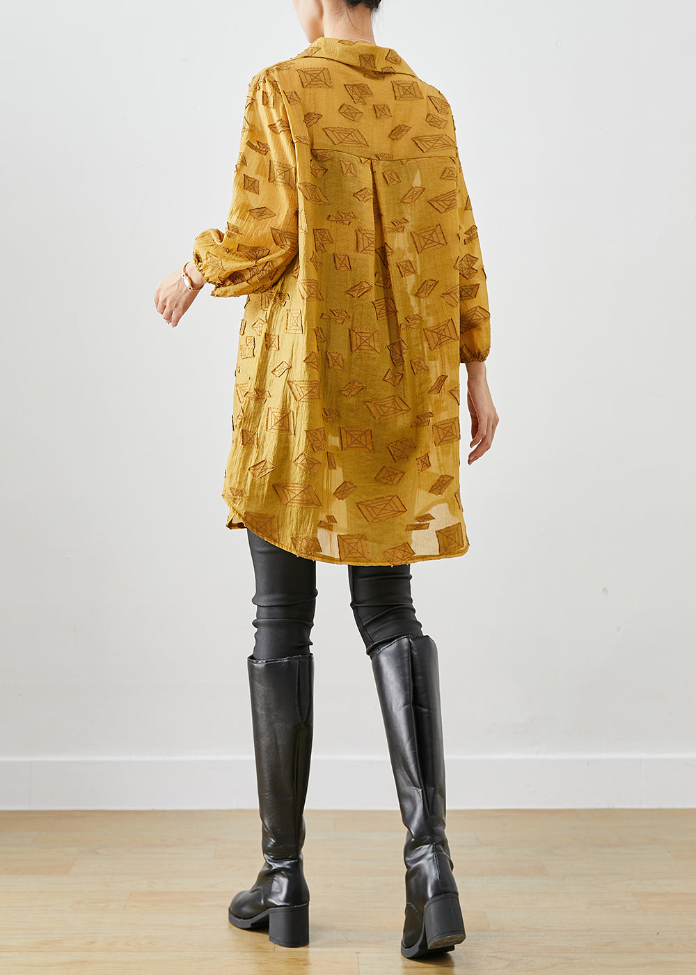 Gracefully Styled Shirt for Any Occasion
