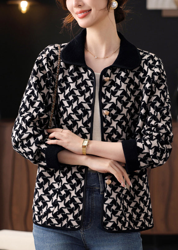 Gracefully Styled Cardigan for Any Occasion
