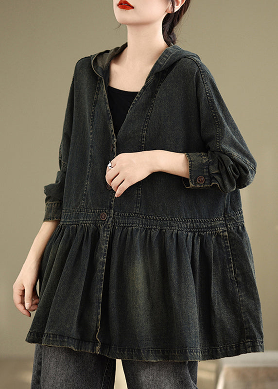 A Vintage Style Coat with Delicate Timeless Details