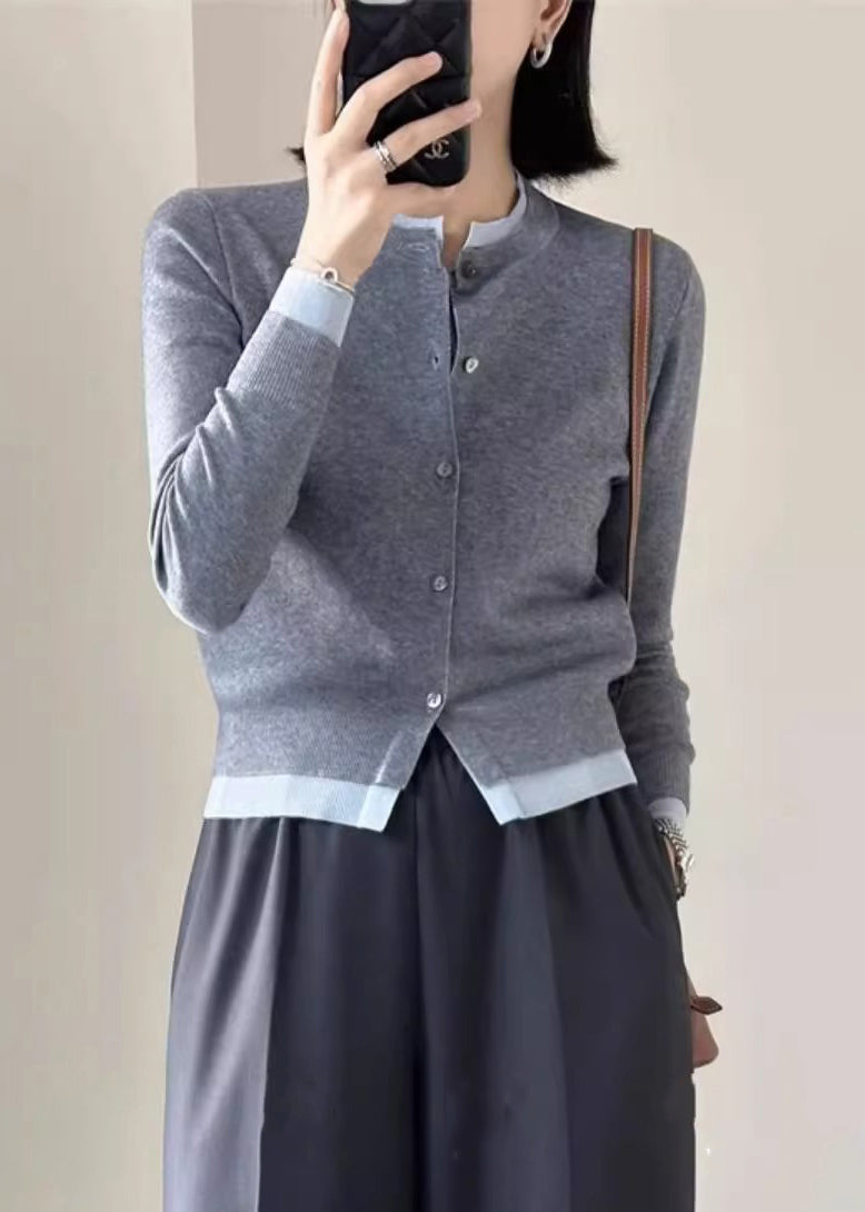 Polished Top with an Effortless Classic Look