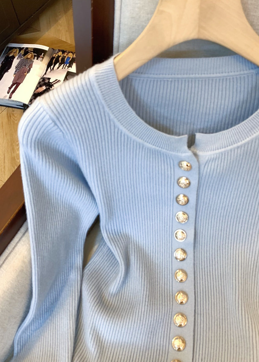 Gracefully Styled Sweater for Any Occasion