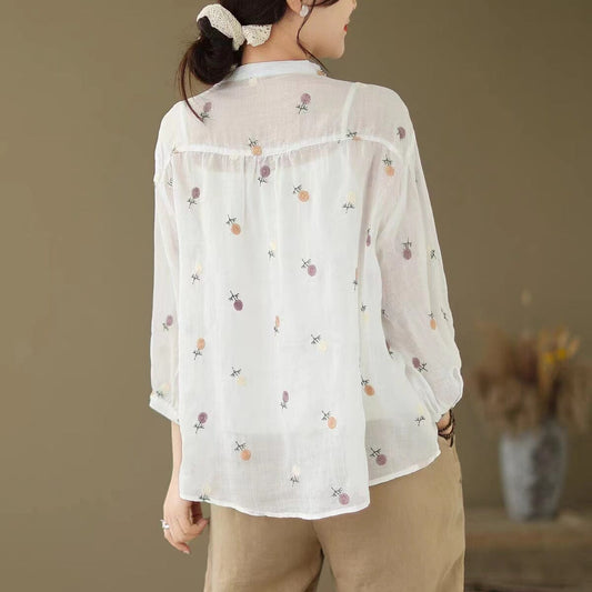 Polished Blouse with an Effortless Classic Look
