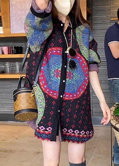 Elegantly Styled Coat for Everyday Wear