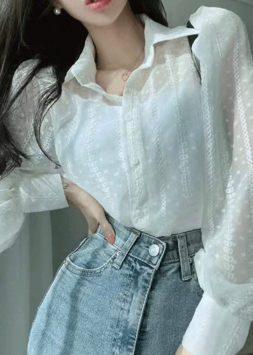 Well Tailored Shirt with a Graceful Silhouette