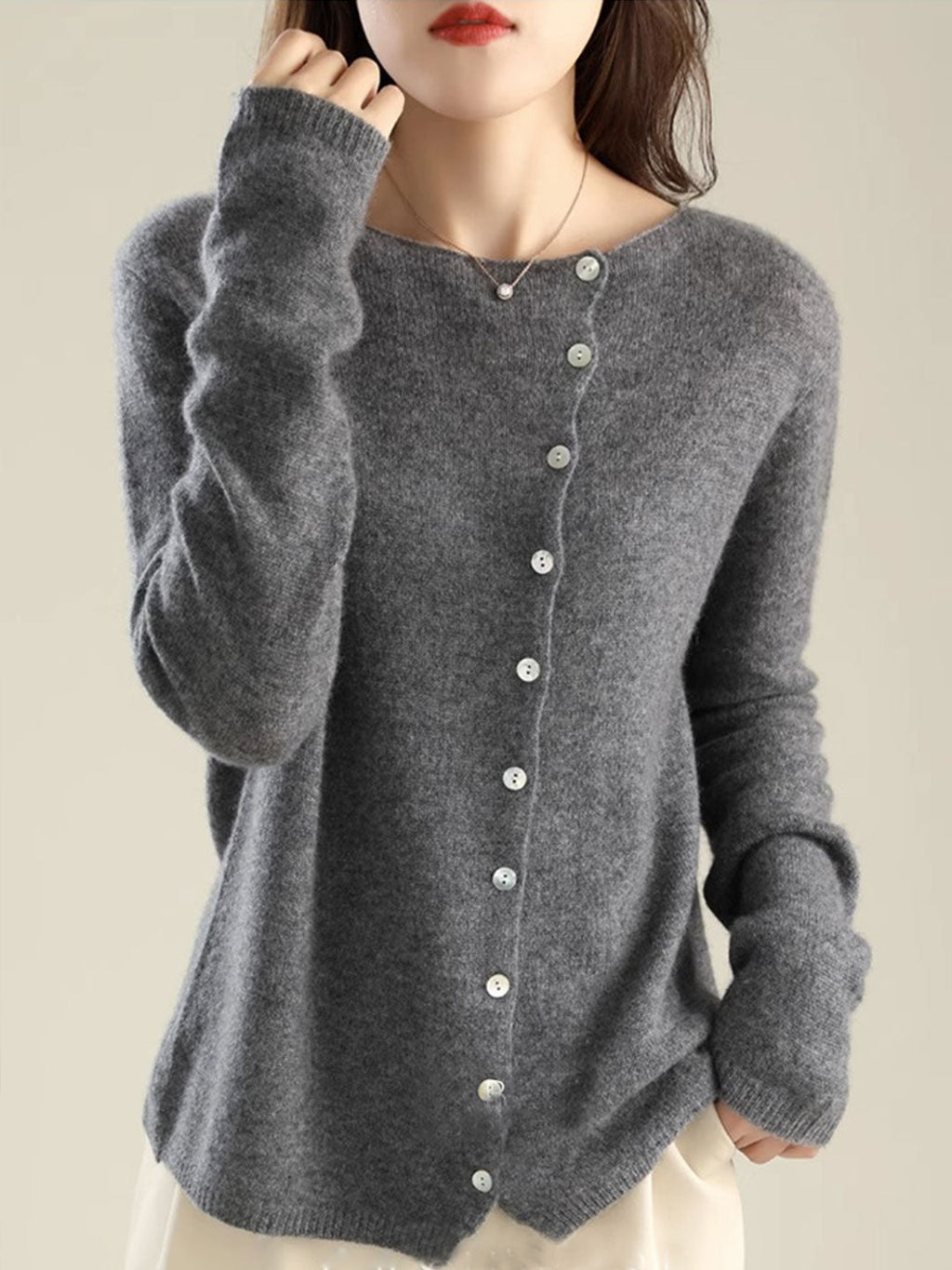 Elegantly Styled Cardigan for Everyday Wear
