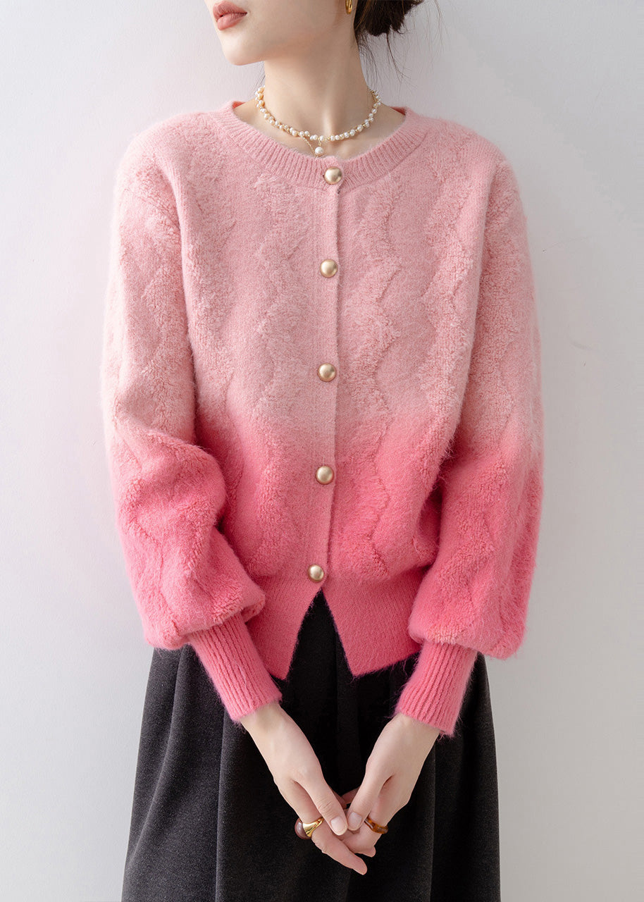 Classic Vintage Cardigan with a Flattering Fit