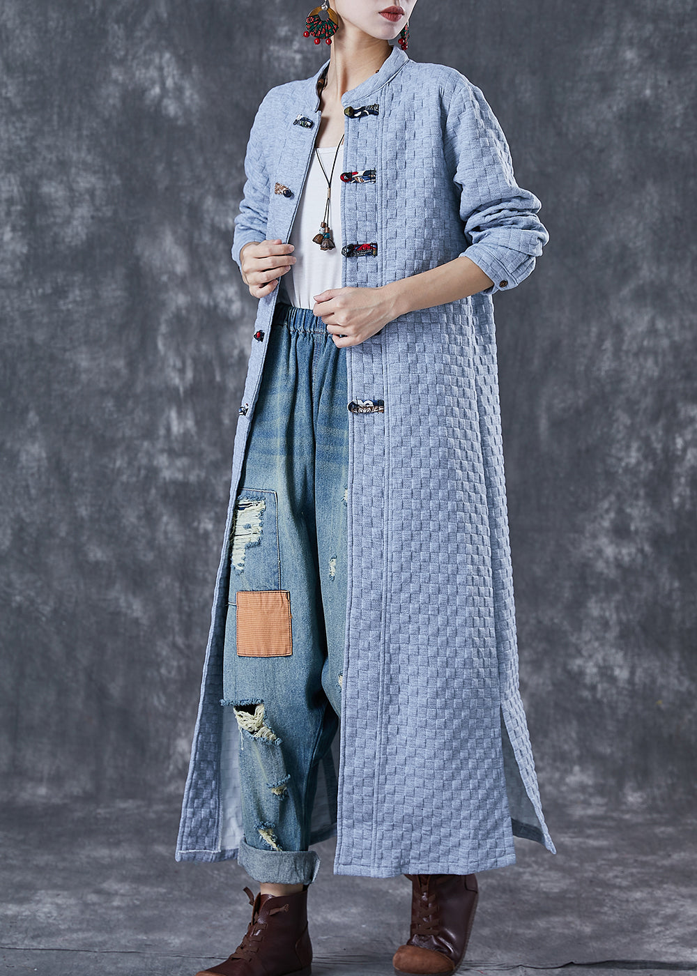 Gracefully Styled Coat for Any Occasion