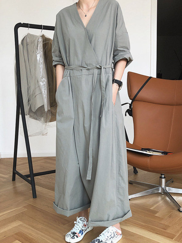 Effortlessly Elegant Garment with a Timeless Design