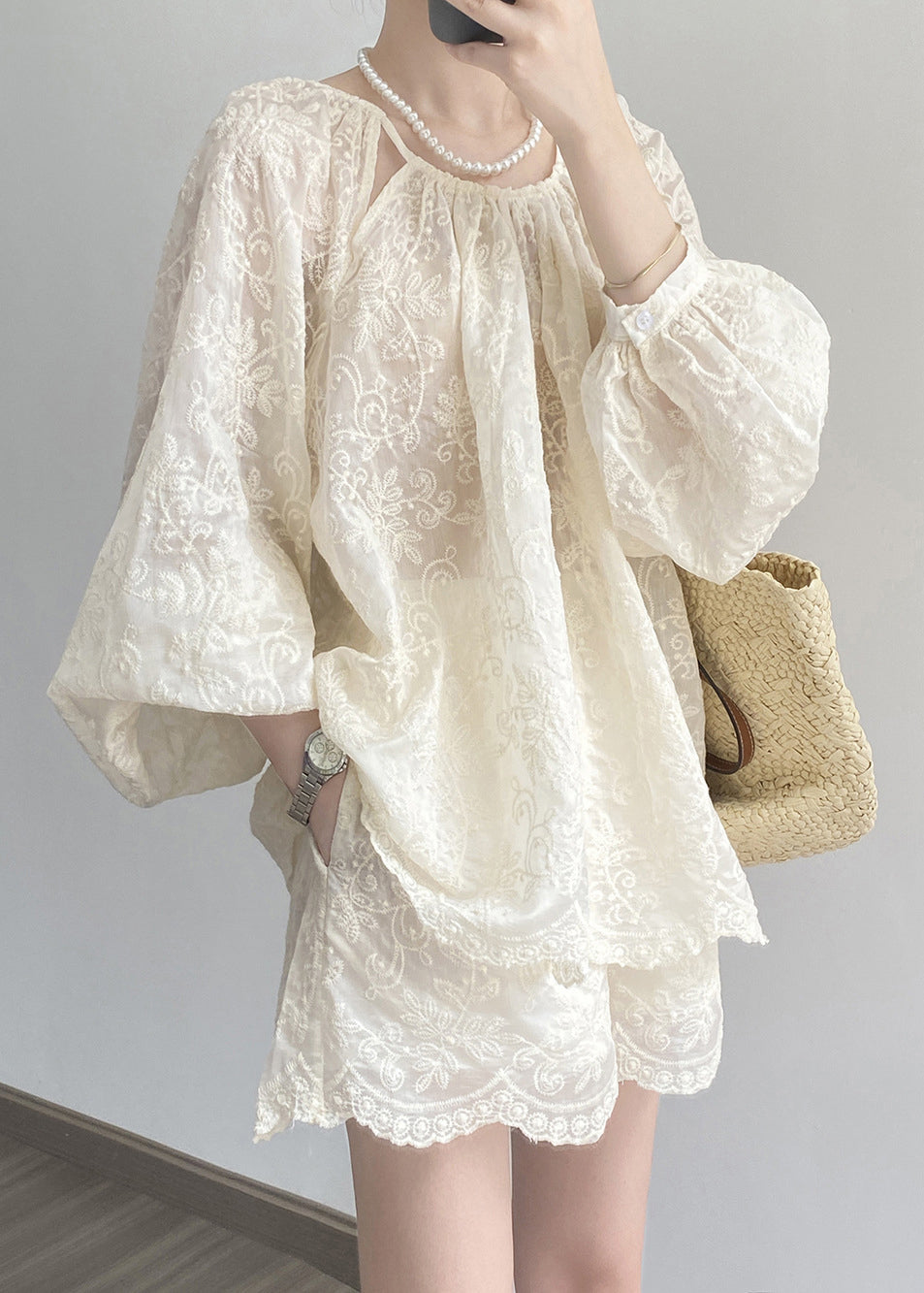 Charming Set for Any Occasion