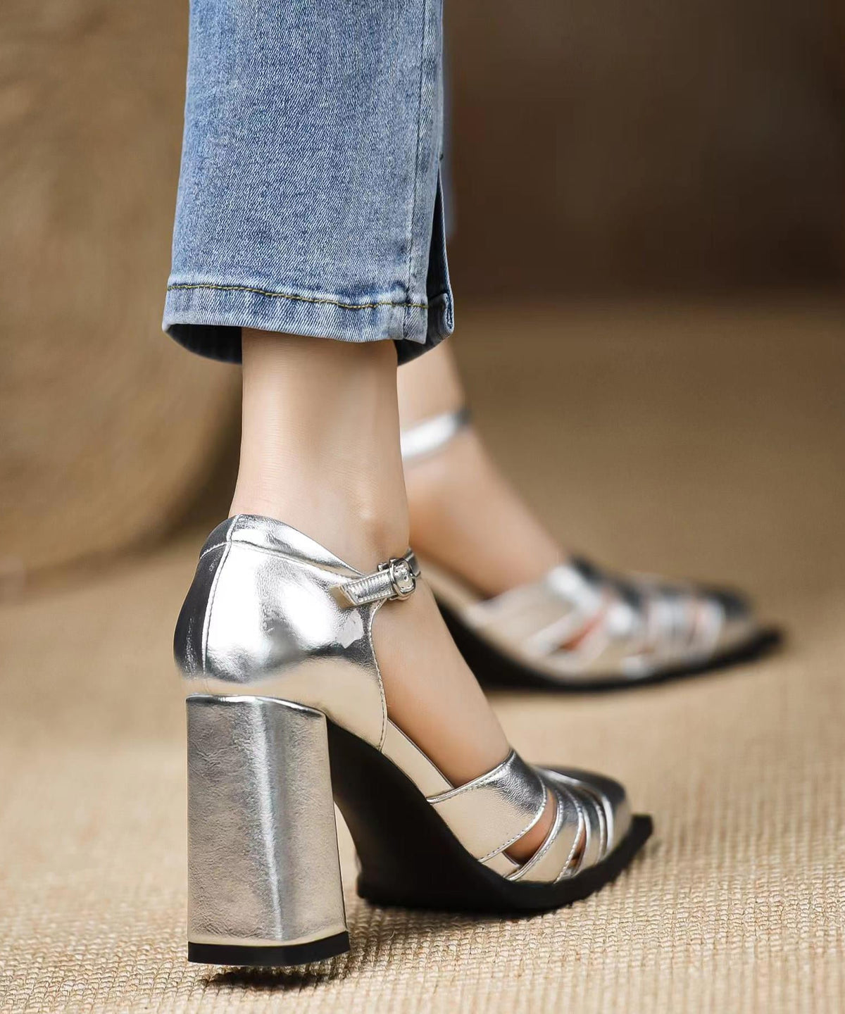 Graceful Orthopedic Sandals for Modern Look