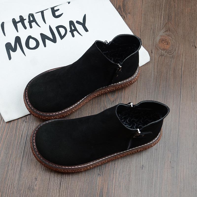 Graceful Orthopedic Boots for Modern Look