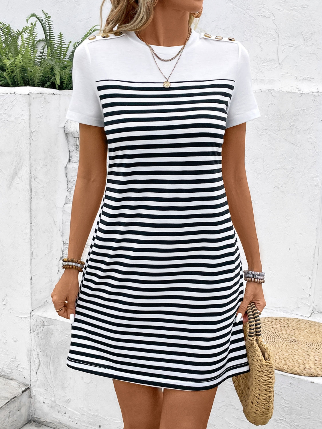 Beautifully Crafted Dress in a Classic Style