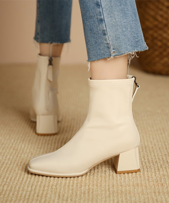 Graceful Orthopedic Boots for Modern Look
