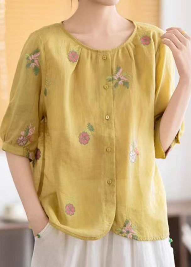 A Vintage Style Top with Delicate Timeless Details