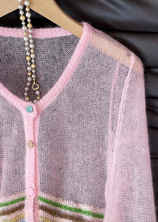 Beautifully Crafted Cardigan in a Classic Style