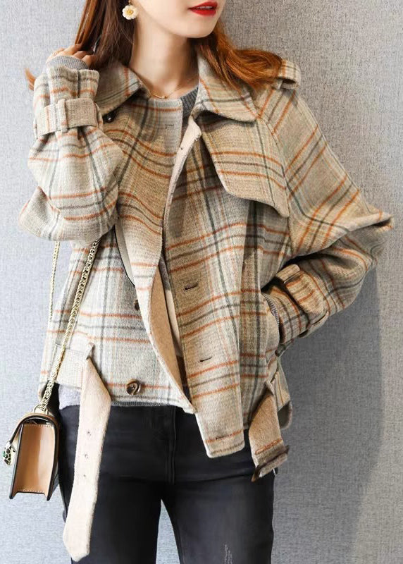 Sophisticated Coat with a Clean Classic Look